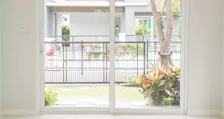 Balcony Screen Door Repair in Crestview, FL